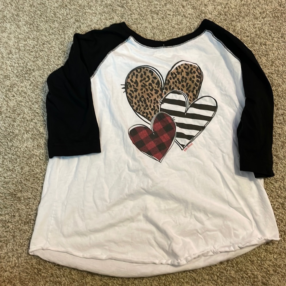 Girls graphic shirt
